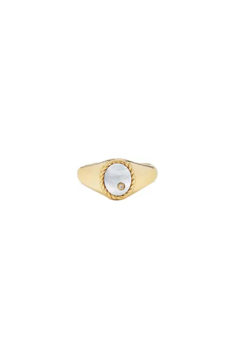 YVONNE LEON Mini Oval Signet Ring