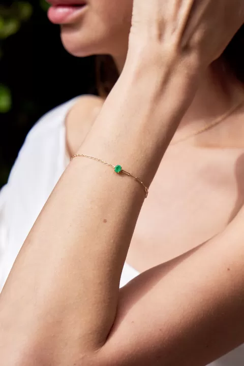 YVONNE LEON Small Emerald Solitaire Bracelet